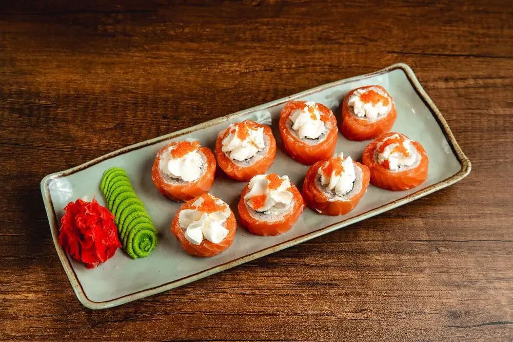 Philadelphia Lux Roll
